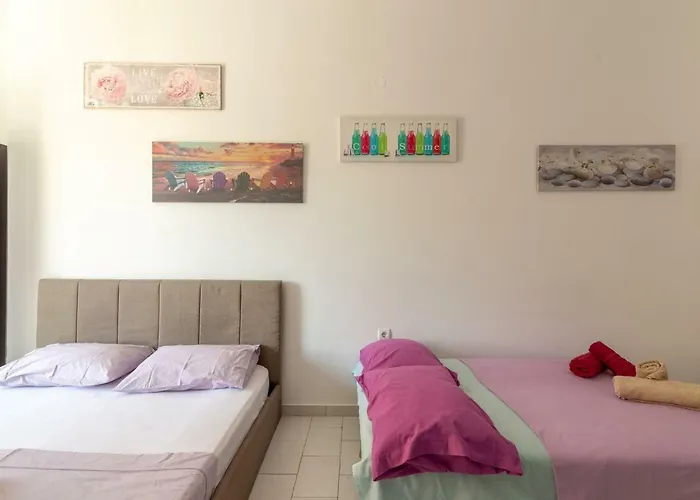 3Rd Floor Apartment Next To The Beachfront