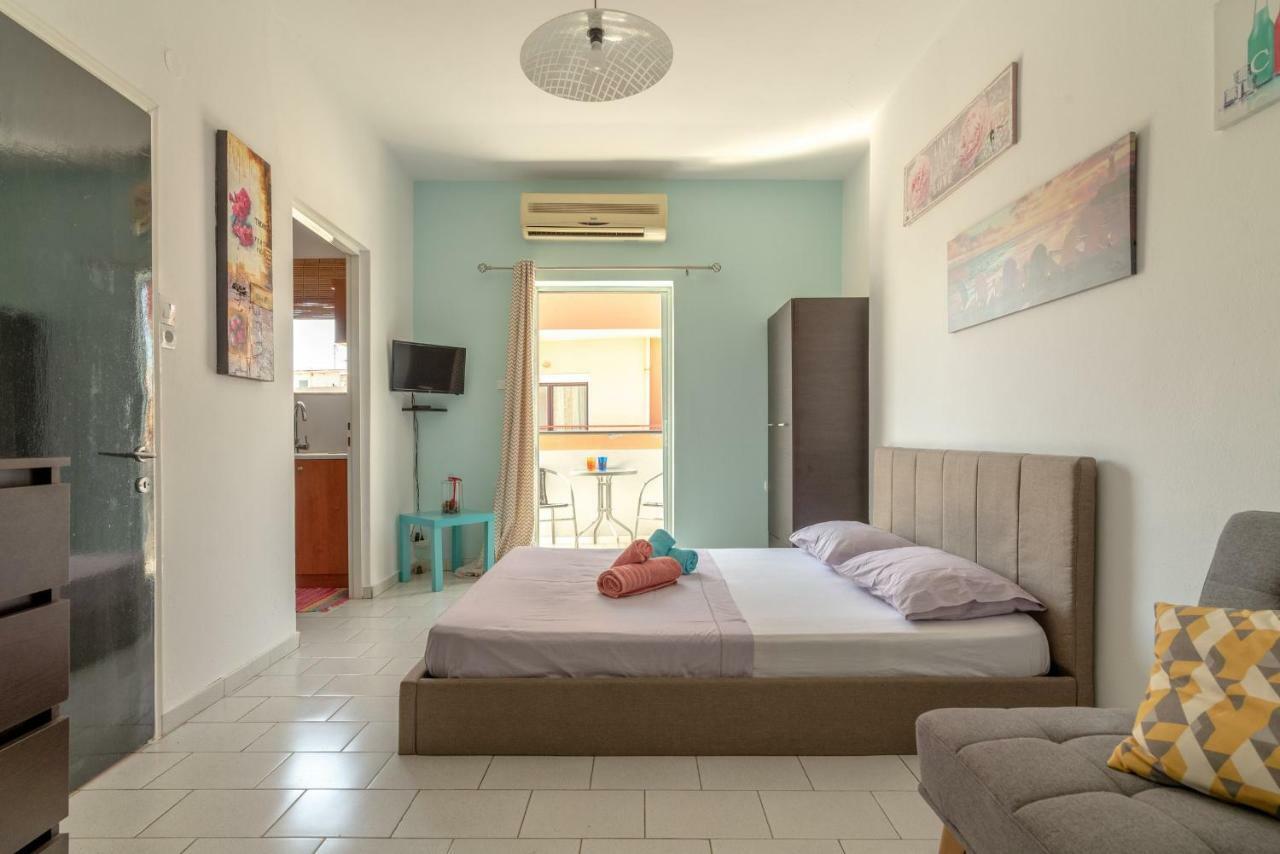 3rd Floor Next To The Beachfront Daire